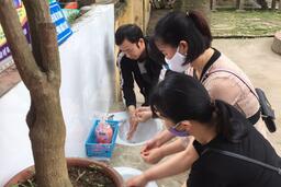 Trường THCS Bình Minh xây dựng hệ thống bồn rửa tay phòng chống dịch Covid-19